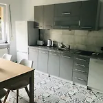 Zakatek Podolany Homestay szállás *